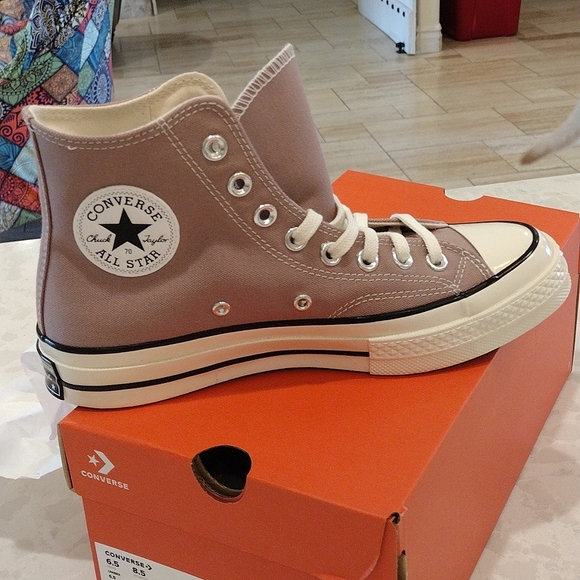 Converse Chuck 70 Hi Size Mens 6.5 / Women's 8.5 Color: Bite The Dust New In Box - Picture 3 of 3